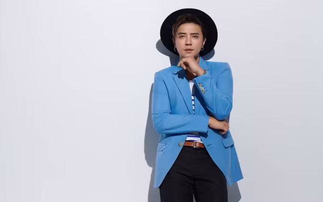 Be boi ngoai tinh vo lo, La Chi Tuong co 2 nam “song cham“