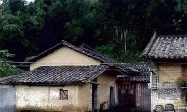 Nguoi xua noi “mo truoc cua, nuoc sau nha” nghia la gi?-Hinh-4
