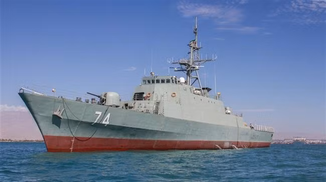 Tên lửa Noor sử dụng dẫn đường quán tính ở giai đoạn đầu, radar dẫn đường chủ động ở pha cuối; trên lý thuyết, tên lửa có khả năng đánh trúng mục tiêu tới 90%. Với đầu nổ được nạp 100 kg chất nổ hỗn hợp, có sức công phá cao, đủ sức đánh chìm tàu mặt nước có tải trọng tới 4.000 tấn.