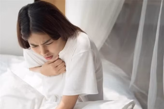 Sang day thay 5 bat thuong nay, can kiem tra tim mach ngay