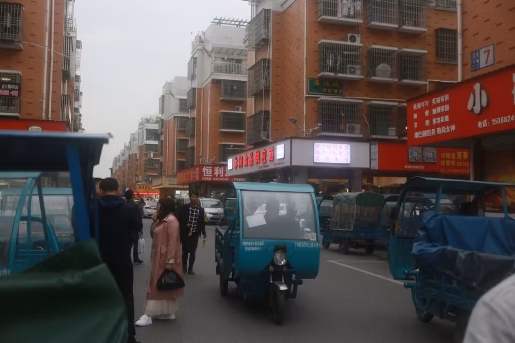 Sự sụp đổ của Beixiazhu như một lời cảnh báo cho ngành thương mại điện tử Trung Quốc, nơi đã bị cuốn vào cuộc chiến giá cả khốc liệt từ năm ngoái trong bối cảnh suy thoái kinh tế và nhu cầu tiêu dùng nội địa suy giảm. Ảnh: SCMP