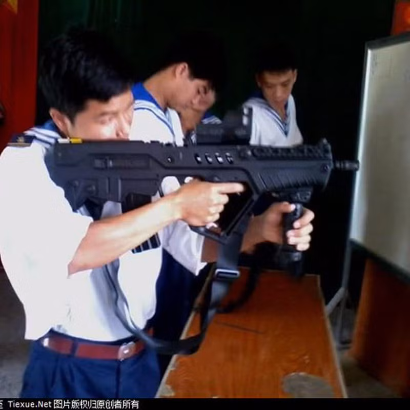 "Siêu súng trường tấn công" Tar-21 trang bị cho dân quân tự vệ - Hình 8 Một tin khá vui đó là Việt Nam đã tự chủ trong việc sản xuất đạn cỡ 5,56mm dành riêng cho súng trường tấn công Tar-21 và những biến thể của nó trong biên chế. Nguồn ảnh: Tiexue.