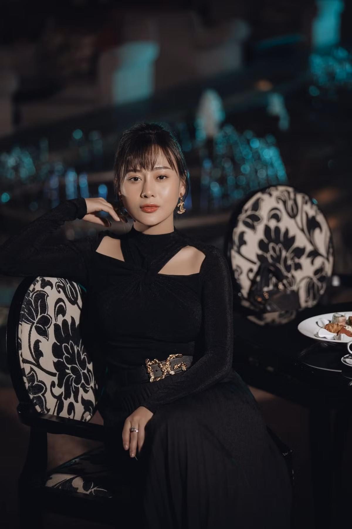 Phương Oanh ngày càng "nhuận sắc" sau những vai diễn thành công.