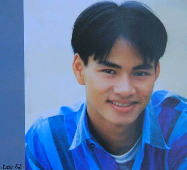 Năm 1994, ước mơ ấy dần thành hiện thực khi Xuân Bắc thi đỗ vào Khoa Sân khấu của Trường đại học Sân khấu và Điện ảnh Hà Nội.