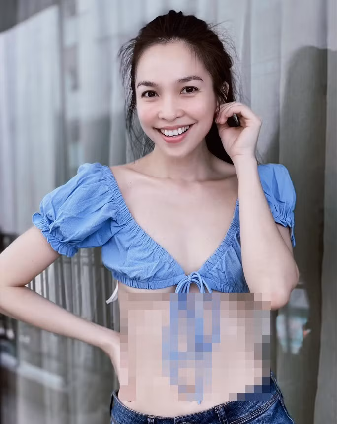 Ở tuổi 40, Hiền Thục theo đuổi phong cách phóng khoáng, nổi loạn và chăm lên đồ hở bạo khác hẳn với hình ảnh dịu dàng kín đáo trước đây.