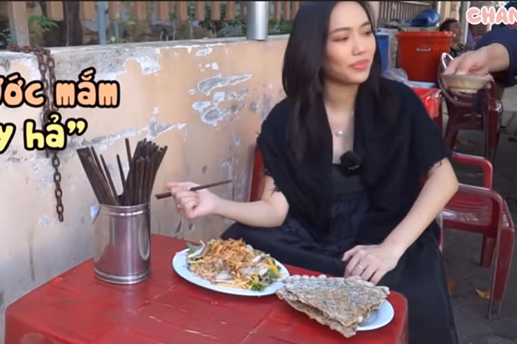 Lập tức cư dân mạng kết nối các manh mối nói trên và nhiều người cho rằng đó chính là Diệu Nhi. Ngay sau đó, hàng loạt hình ảnh của nữ diễn viên sinh năm 1991 cách đây vài tháng được lục lại.