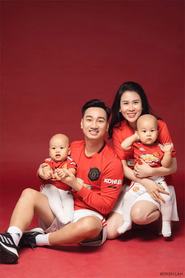 Gần 4 năm sau đám cưới, vợ chồng Thành Trung đã có 2 cậu con trai sinh đôi kháu khỉnh.