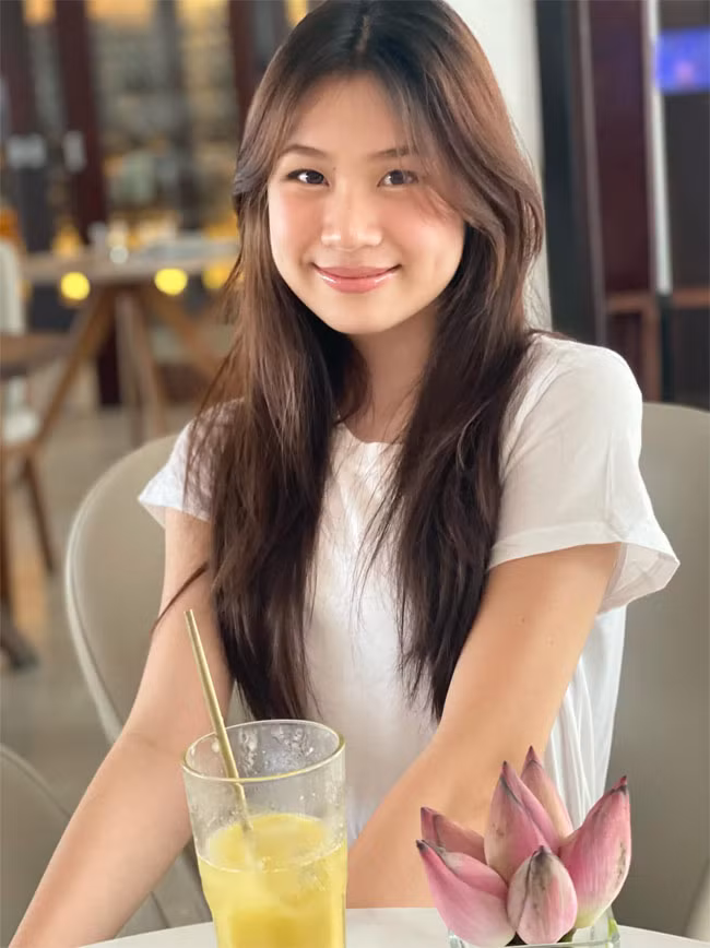 Con gai tuoi teen cua nhac si Luu Thien Huong cang lon cang xinh