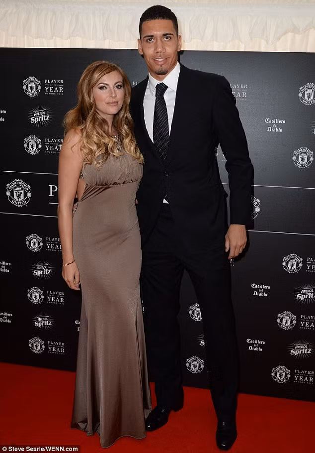 Sam Cooke, bạn gái của ngôi sao đang thi đấu cho đội bóng Manchester United là một người mẫu nổi tiếng tại Anh.