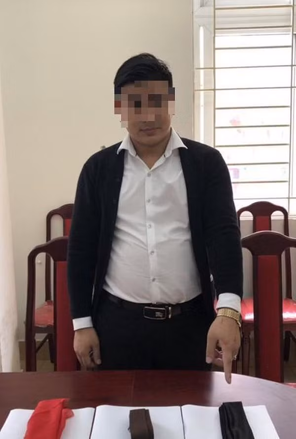 Bi bat vi hiep dam nguoi yeu cua ban: Doi tuong duoc mien toi khi nao?