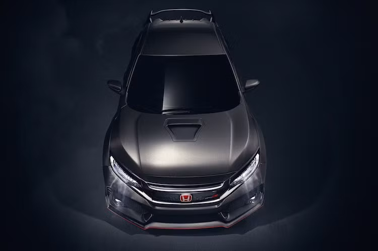Hiện nay, có thể chắc chắn rằng Honda sẽ trang bị cho Civic Type R thế hệ mới khối động cơ 2.0l 4 xi-lanh thẳng hàng tăng áp VTEC tương tự như thế hệ hiện tại. Ở phiên bản Civic Type R đng được bán tại Anh, động cơ này có công suất tối đa 3016 mã lực và mô-men xoắn cực đại 400 Nm.