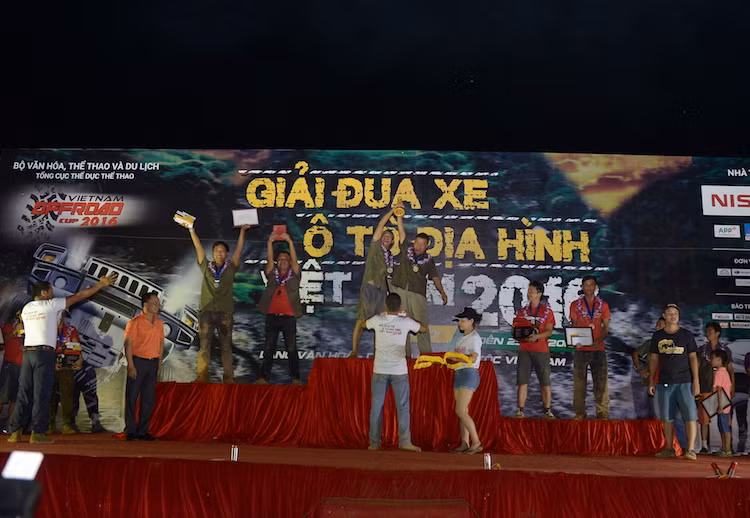 Cuối cùng, hạng thi Nâng cao đã chứng kiến sự "lên ngôi" của anh Phạm Đình Trọng (Đội thi số 209 - PVC Trọng Paint) với 669 điểm. Lái xe Nguyễn Hải Bằng từ đội Đội thi số 224 - PVC Bằng Kiều xếp thứ nhì với 649 điểm. Vị trí còn lại thuộc về anh Vũ Ngọc Cường (Đội thi số 211 - ABO) với 633 điểm.