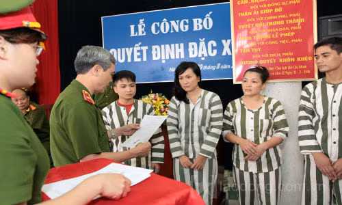 Đặc xá góp phần tích cực vào việc giáo dục, cải tạo người phạm tội, đấu tranh, phòng và chống tội phạm, bảo đảm an ninh và trật tự an toàn xã hội;
