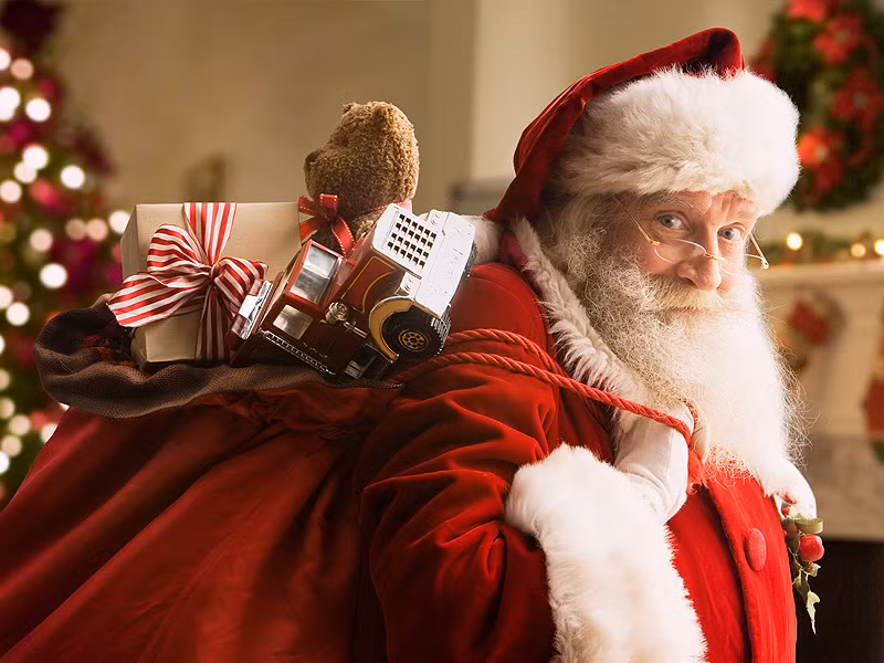 Tại Pháp, Giáng sinh được gọi là Noel. Nó xuất phát từ một thành ngữ của Pháp: “Les Bonnes Nouvelles” có nghĩa là “Những tin tốt lành”.