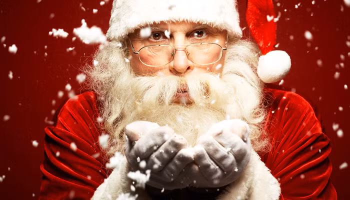 Bài hát Jingle Bells nổi tiếng trong mùa Giáng sinh ra đời năm 1857. Ít ai biết rằng bài hát bất hủ này ban đầu có tên gọi "One Horse Open Sleigh" và tác giả định viết nó cho Lễ Tạ ơn.