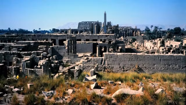 Di tích khu phức hợp đền Karnak.