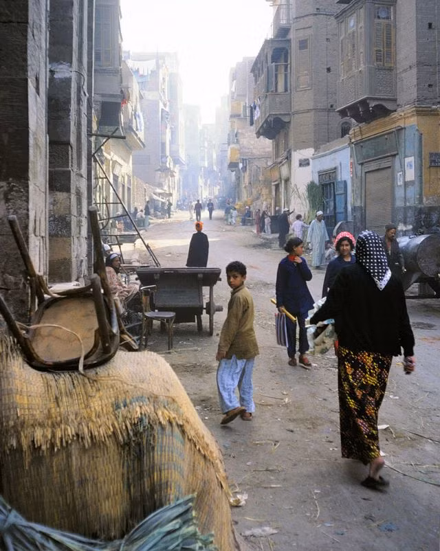 Đường phố Cairo yên bình những năm 1970.