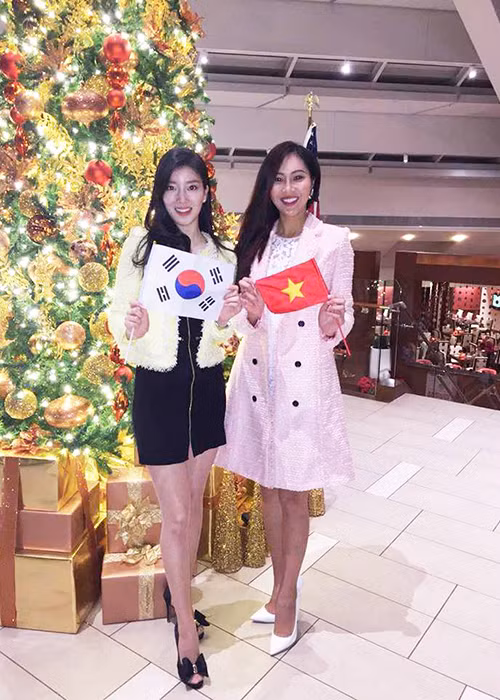 Tại cuộc thi Hoa hậu Thế giới 2016, đại diện của Việt Nam được xếp chung phòng với đại diện của Hàn Quốc. (Ảnh: Facebook nhân vật)