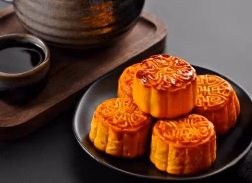 Ăn bánh trung thu thay cơm, bà bầu suýt một xác hai mạng An banh trung thu thay com, ba bau suyt mot xac hai mang
