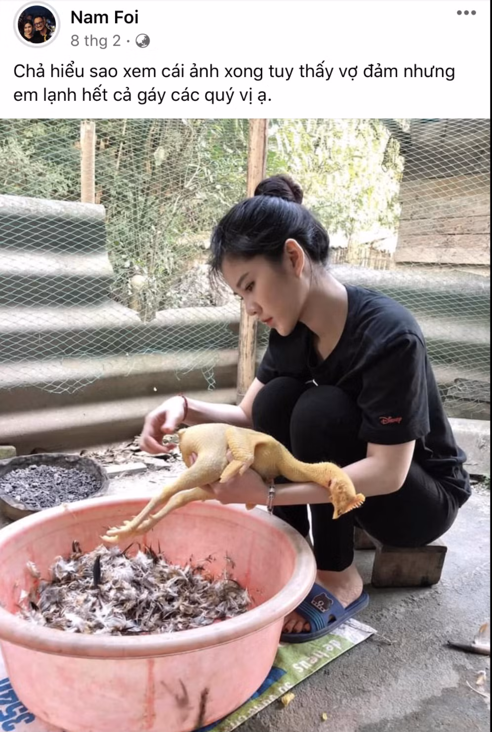 Chuyện tình của MC Thu Hoài nhiều lần khiến cư dân mạng thích thú và ngưỡng mộ.