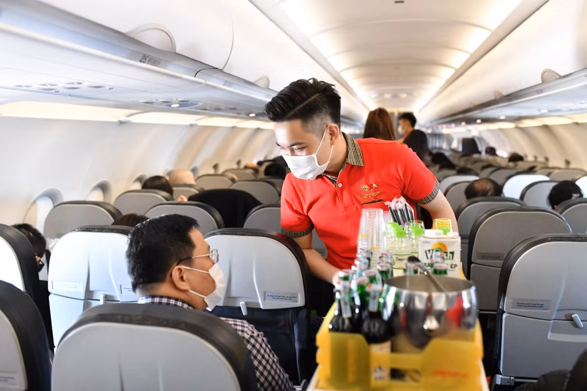 Vietjet khoi phuc loat duong bay quoc te thuong le-Hinh-2