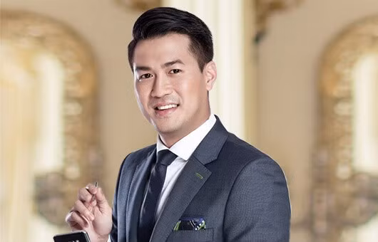 Sau khi hoàn thành việc học, Phillip Nguyễn trở về Việt Nam phụ giúp công việc kinh doanh của gia đình. Ảnh: IPPG