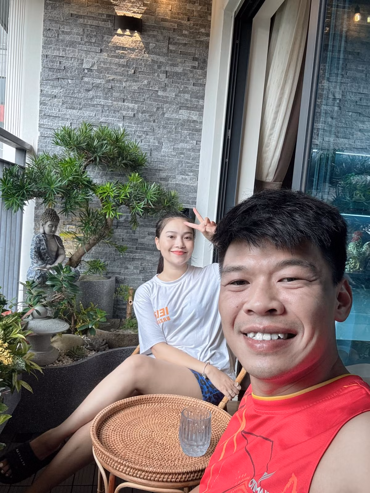 Co gi trong can ho moi cua dien vien Trung Ruoi?