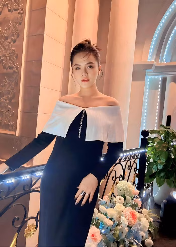 Thu Quynh cong khai gioi tinh be thu 2 voi ban trai-Hinh-2