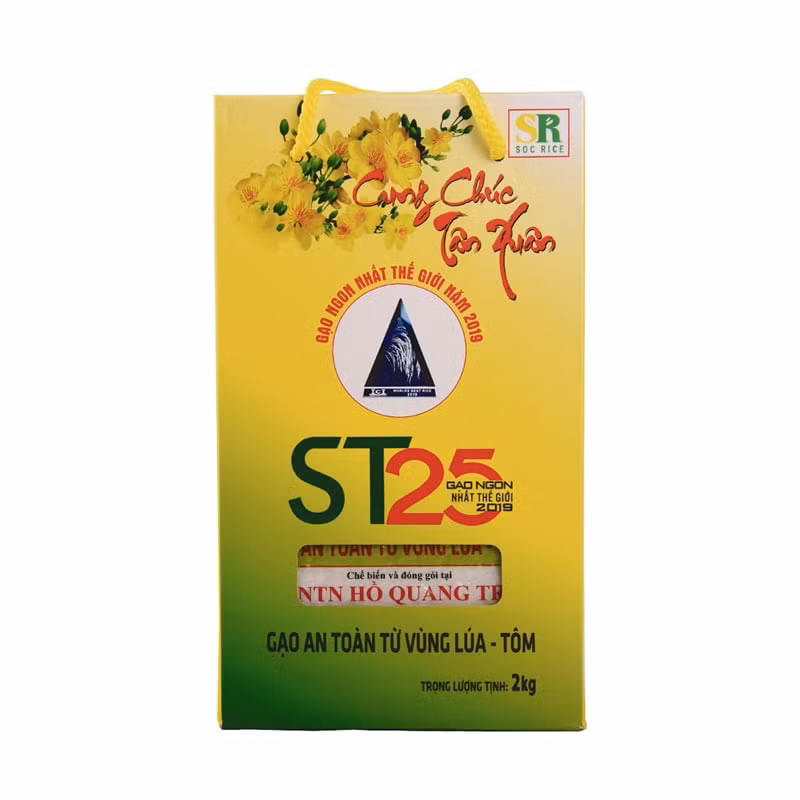Đặc biệt, bao bì gạo ST25 chính hãng có 2 loại là hộp 2kg (phục vụ riêng cho đợt Tết) và túi 5kg. Ảnh: Gaoongcua