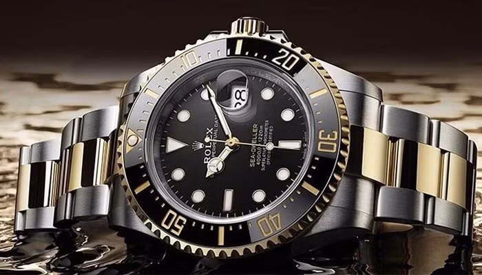 Rolex sử dụng loại thép đắt tiền và khó gia công cho các dòng đồng hồ. Đó là thép 904L có khả năng chống gỉ và ăn mòn cao hơn, đồng thời cứng hơn một chút so với các loại thép khác. Ảnh: SugerMint