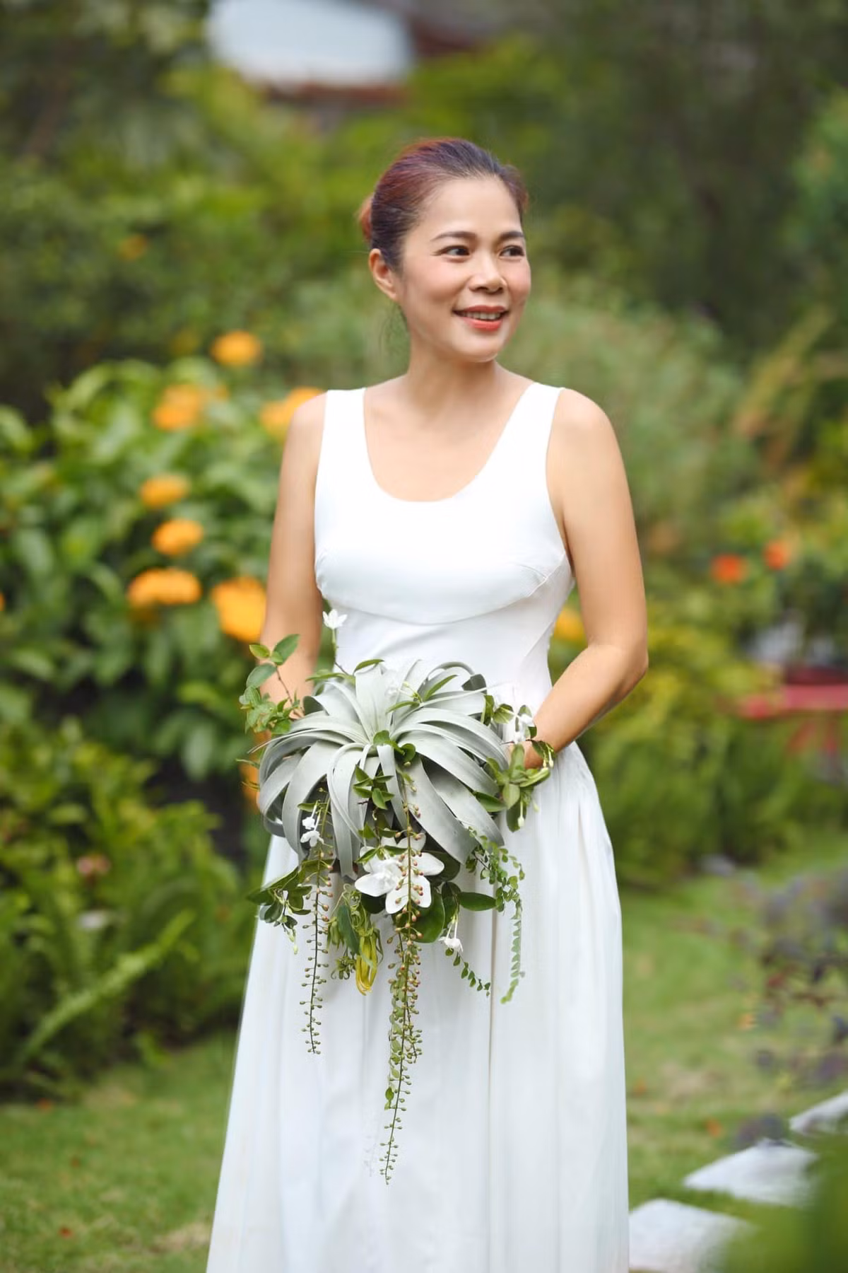 Không chỉ có một sự nghiệp rực rỡ, ca sĩ Mỹ Lệ còn khiến công chúng ngưỡng mộ bởi một lối sống "sạch sẽ" và một gia đình hạnh phúc. Ảnh: FBNV