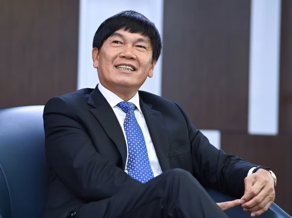 Dai gia Viet chi “nui tien” mua may bay rieng gio ra sao?