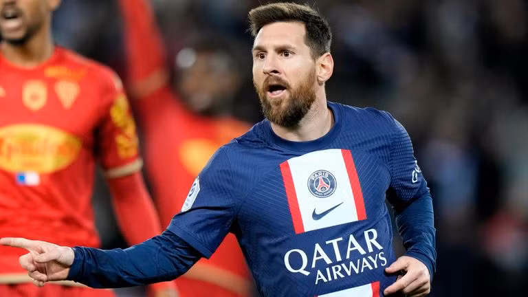 Theo Pinkvilla, ước tính giá trị tài sản ròng của Lionel Messi vào khoảng 600 triệu USD. Ảnh: Sky Sports
