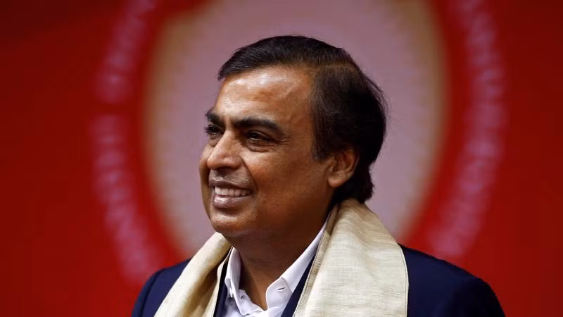 Tạp chí Time từng liệt kê Mukesh Ambani là một trong 100 người có ảnh hướng nhất năm 2019. Ảnh: Getty