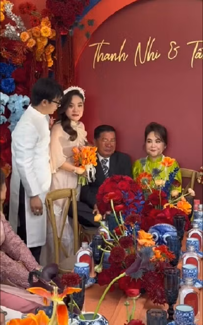 Ái nữ Bạc Liêu theo học THPT tại Mỹ, sau đó sang Úc học chuyên ngành Tài chính – Maketting tại Đại học LaTrobe trong 6 năm. Ảnh chụp màn hình