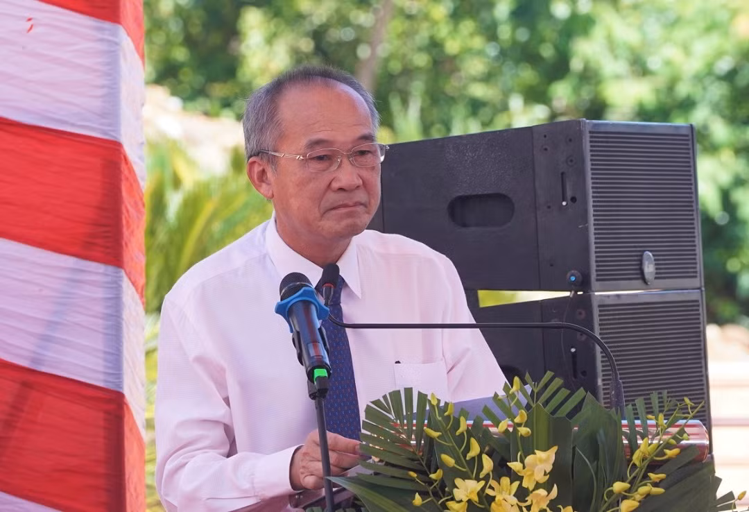 Thời điểm đó, xoài là loại hoa quả hiếm chứ không có sản lượng lớn như hiện nay, chủ yếu là tự cung tự tiêu. Xuất khẩu sang Pháp mỗi năm từ 5 - 10 tấn, trong khi thương lái Trung Quốc tìm mua rất nhiều xoài. Ảnh: Nông thôn Việt