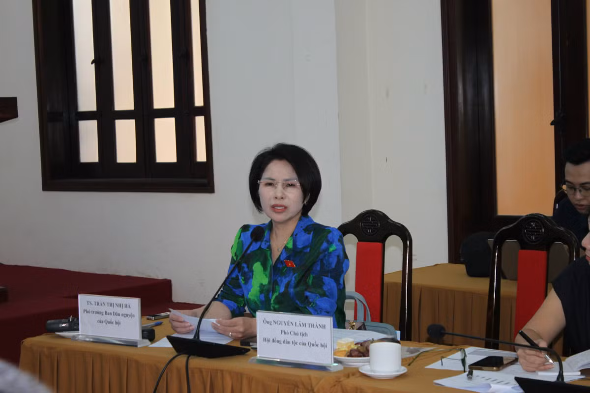 NGK co duong ap thue 10%: GDP co the giam 42.500 ty dong-Hinh-3