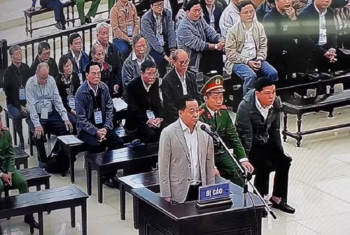 De nghi trieu tap Chu tich Da Nang Huynh Duc Tho toi phien xet xu Vu 