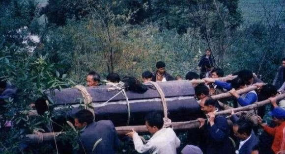 Nha khoa hoc giai thich quan niem con nguoi nang hon sau khi chet-Hinh-3
