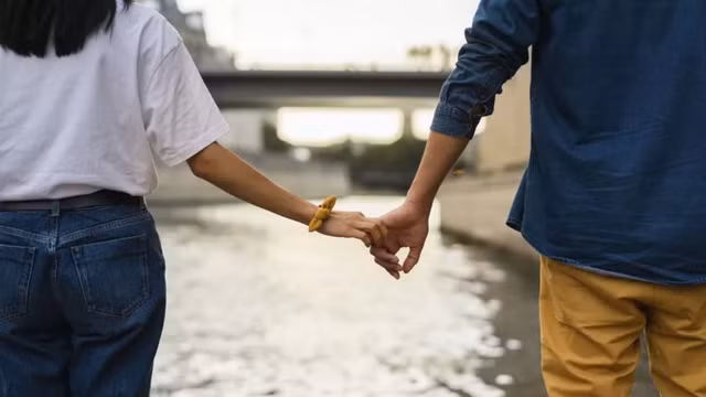 Một quy tắc chữa lành trái tim tan vỡ Mot quy tac chua lanh trai tim tan vo
