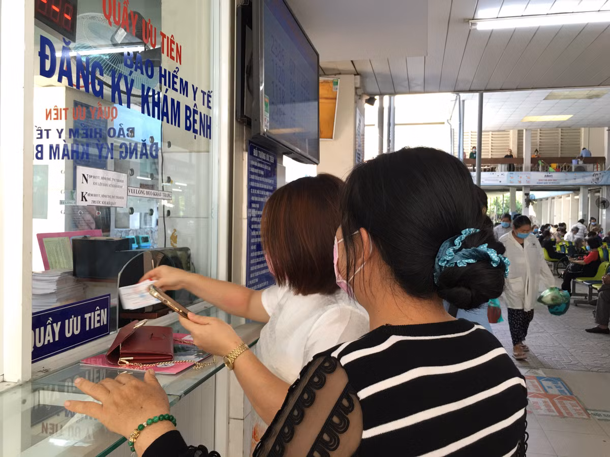 Chưa thống nhất thanh toán BHYT dịch vụ dùng máy mượn, bệnh viện gặp khó - Hình 2 Chua thong nhat thanh toan BHYT dich vu dung may muon, benh vien gap kho-Hinh-2