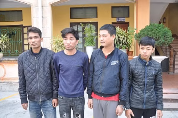 Nhóm đối tượng tại cơ quan điều tra. Ảnh: Công an tỉnh Hải Dương.