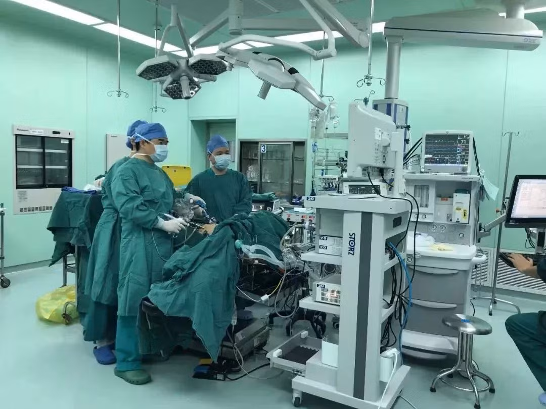 Người đàn ông mắc 3 loại ung thư cùng lúc, bác sĩ chỉ mặt thủ phạm Nguoi dan ong mac 3 loai ung thu cung luc, bac si chi mat thu pham