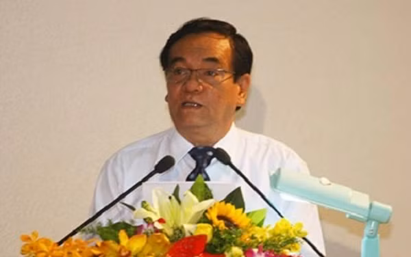 Cựu Bí thư Đồng Nai bị bắt vì nhận hối lộ: Nguồn gốc khối tài sản “khủng”? Cuu Bi thu Dong Nai bi bat vi nhan hoi lo: Nguon goc khoi tai san “khung”?