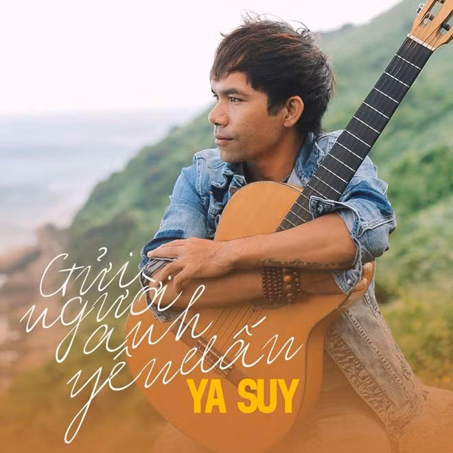 Đến năm 2017, Ya Suy ra mắt ca khúc tự sáng tác mang tên "Gửi người anh yêu dấu". Anh cho biết tác phẩm này không đánh dấu cho sự trở lại của bản thân mà chỉ để thăm dò, lên kế hoạch cho những dự định tiếp theo. Tuy nhiên, cho đến nay, Ya Suy vẫn chưa có động thái nào đáng chú ý. Trả lời phỏng vấn Ya Suy cho hay: "Cuộc sống của tôi rất ổn. Còn về công việc thì tôi đang làm ở Đoàn Văn công Quân khu 5. Nhờ được vào biên chế quân đội nên tôi không có gì phải lo nghĩ về chuyện thu nhập nữa".