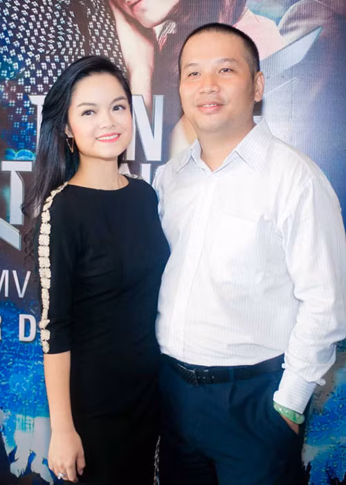 Cặp đôi một thời sẽ có phát ngôn cụ thể đến công chúng một lần duy nhất sau khi chính thức ly hôn. Ảnh: Zing