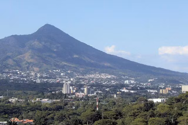 El Salvador cũng có quy định nghiêm cấm việc nạo phá thai dưới mọi hình thức và trong mọi hoàn cảnh giống với Chilê. Mặc dù luật này đã tồn tại được 50 năm nhưng quốc hội El Salvador đang xem xét chỉnh sửa lại trong thời gian tới đây. Ảnh: Toptenz.