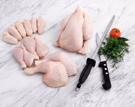 Nếu ăn quá nhiều, lượng protein dư thừa sẽ chuyển hóa thành chất béo dưới da, đồng thời sản sinh ra các acid uric, tiềm ẩn nguy cơ mắc bệnh gút. Sẽ là tốt nếu bạn thay đổi sang thịt trắng như gà, cừu …tuy nhiên hãy tránh gà tây, vì nó có hàm lượng purin cao hơn bất kỳ loại thịt nào.