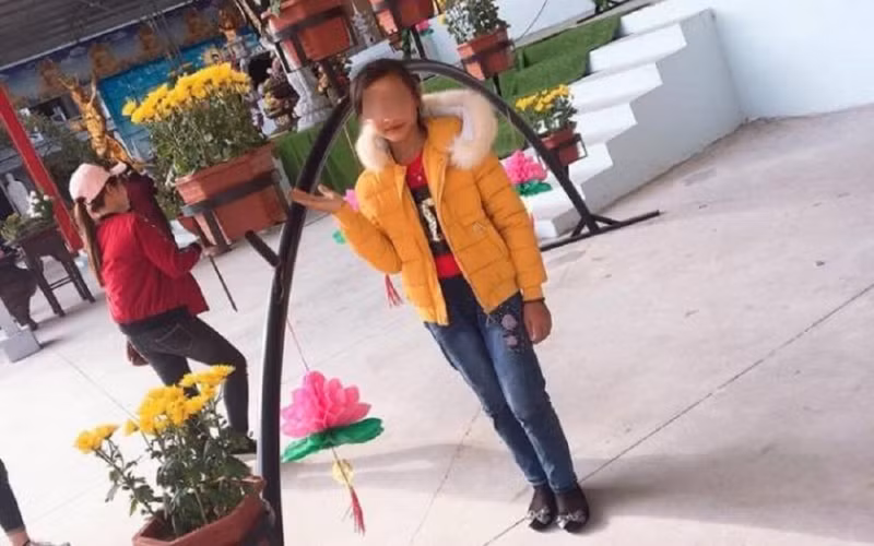 Ngày 4/1, Công an xã Quốc Tuấn cho biết, nữ sinh D. sau hơn 20 ngày mất tích đã được tìm thấy ở TP. Vĩnh Long (tỉnh Vĩnh Long). Người thân đã đi máy bay vào Vĩnh Long để đón em D. về. 