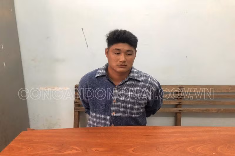 Tin nong ngay 3/1: Sat hai nguoi phu nu bang nhieu nhat dao